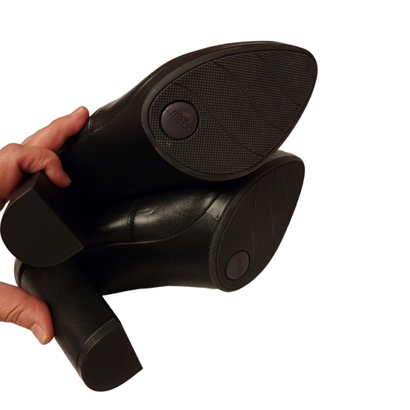 Me Too Cara Black Leather Heels Womens 7 - Picture 8 of 10